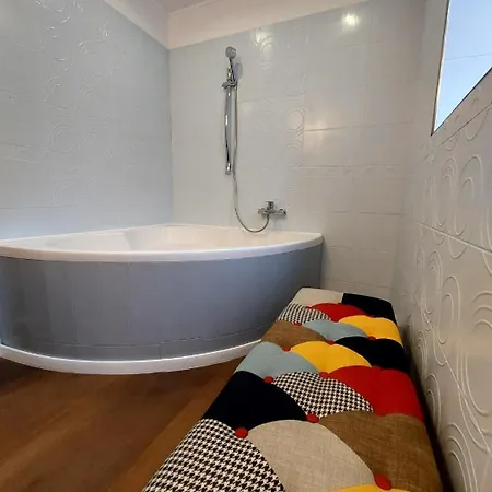 Appartement Zuma, 5 Min Walk To The Center *